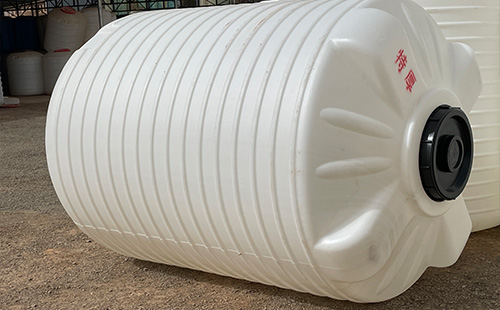 助力环保新里程，万科华洁峪泉镇塑料桶在各行各业中的应用